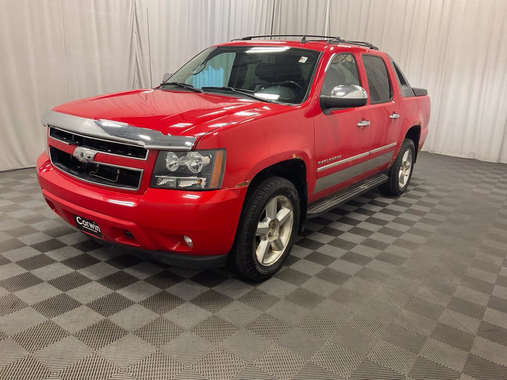 Used 2012 Chevrolet Avalanche LTZ AWD/4WD image 12