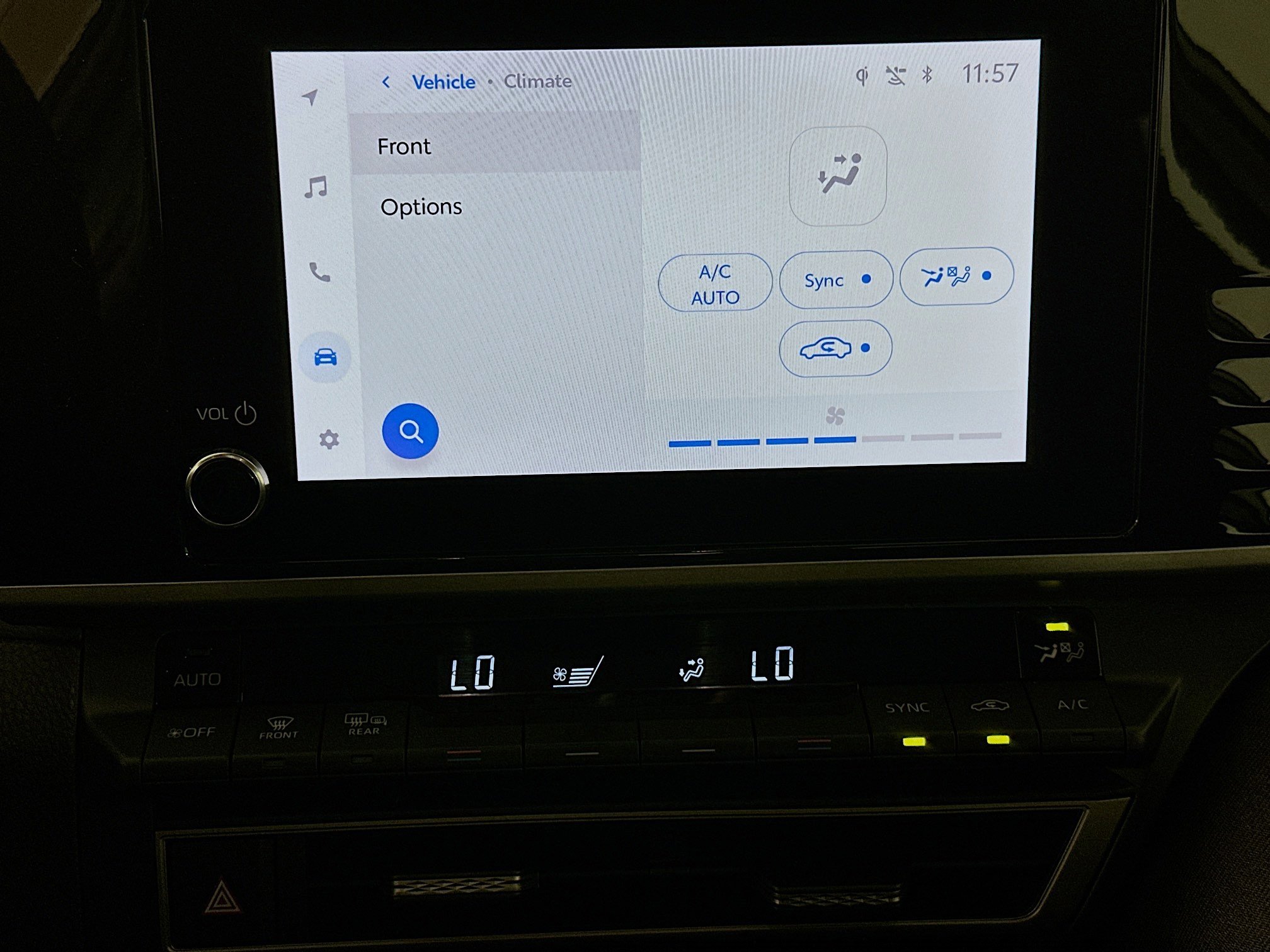 Used 2025 Toyota Camry LE image 24