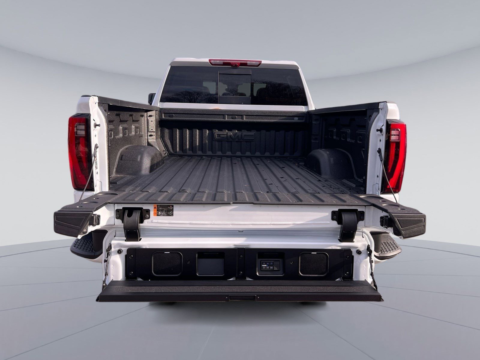 New 2026 GMC Sierra 2500 Denali Ultimate w/ Snow Plow Prep/Camper Package image 23