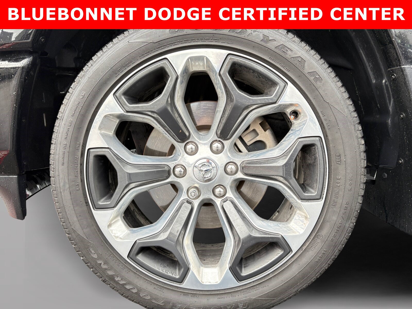 Used 2019 RAM 1500 Limited AWD/4WD image 9