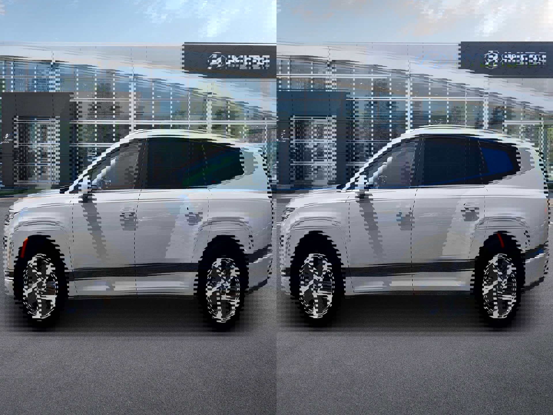 New 2026 Hyundai Ioniq 9 Calligraphy image 3