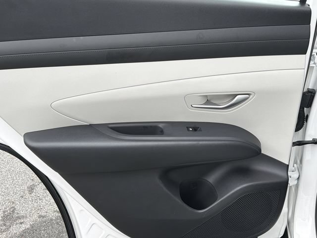 Certified 2025 Hyundai Tucson SE FWD image 21