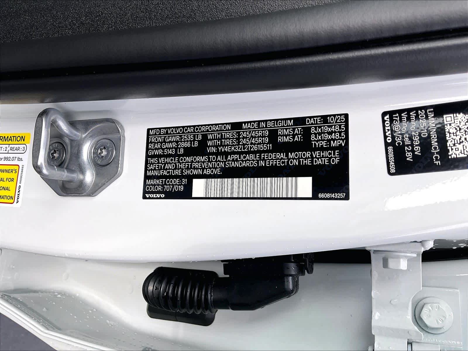 New 2026 Volvo EX30 Ultra w/ Protection Package Premier AWD/4WD image 36