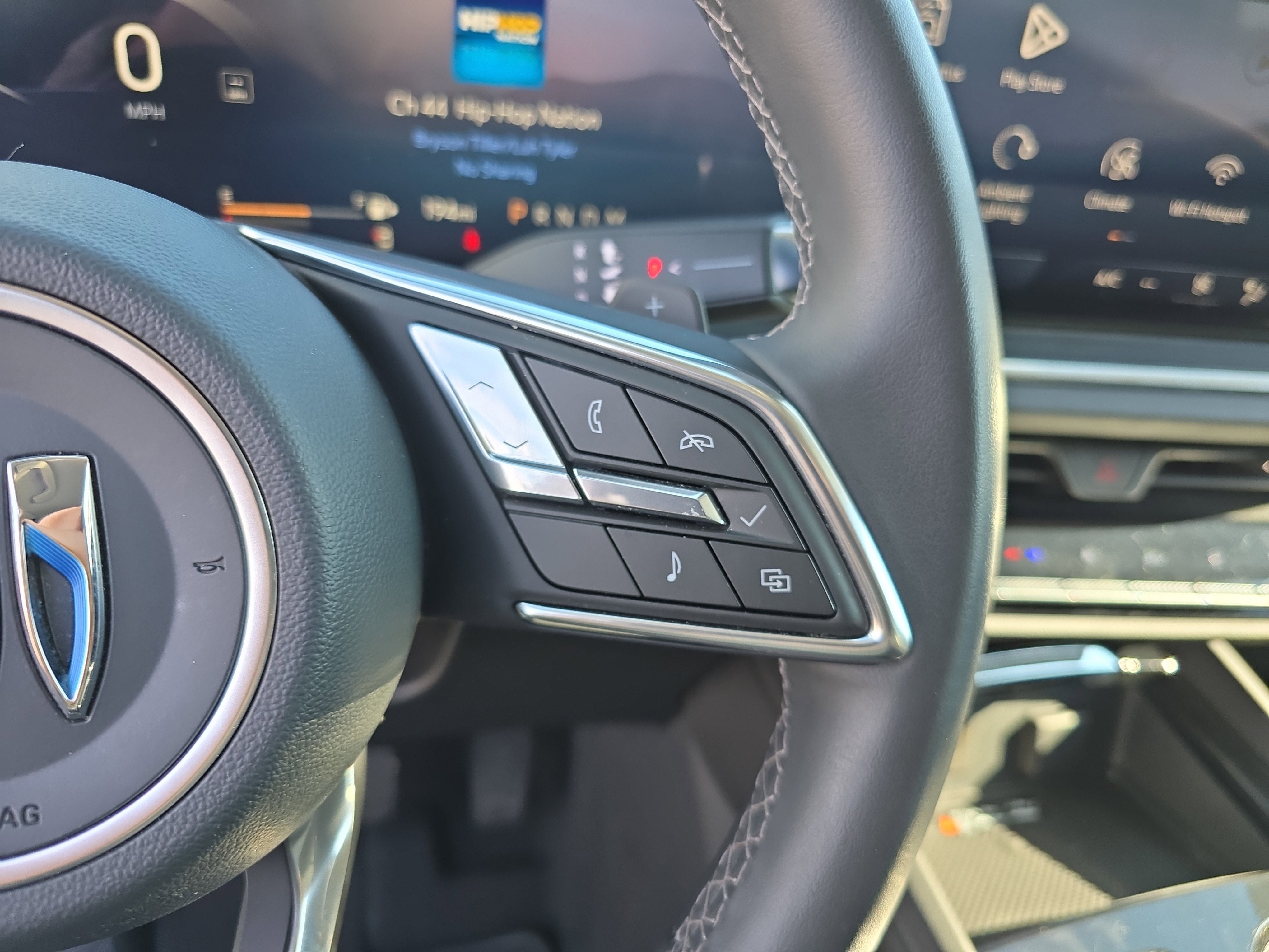 Used 2025 Buick Envision Preferred image 31