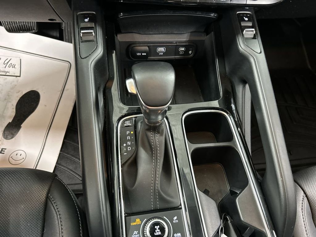 Used 2023 Kia Telluride S AWD/4WD image 18