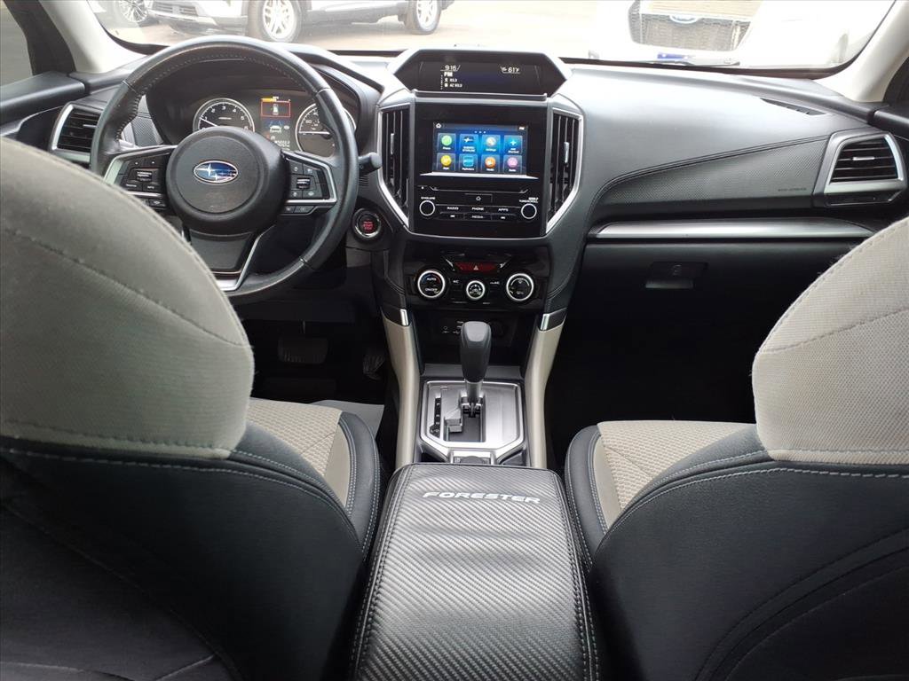 Used 2022 Subaru Forester Premium image 18