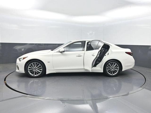 Used 2019 INFINITI Q50 Luxe w/ Essential Package (3.0T Luxe) RWD image 13