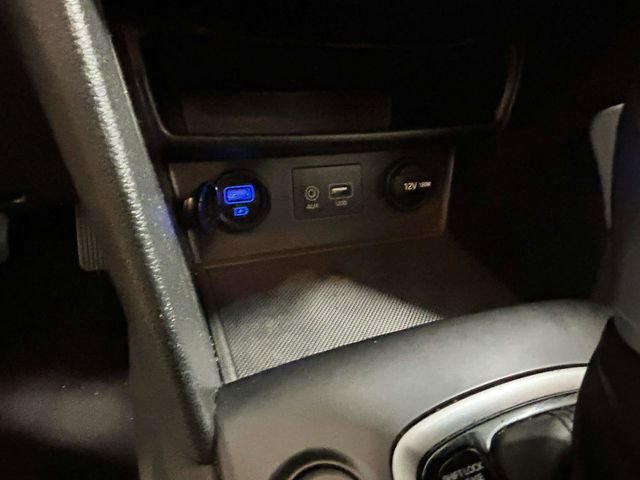 Used 2020 Hyundai Kona SEL FWD image 17