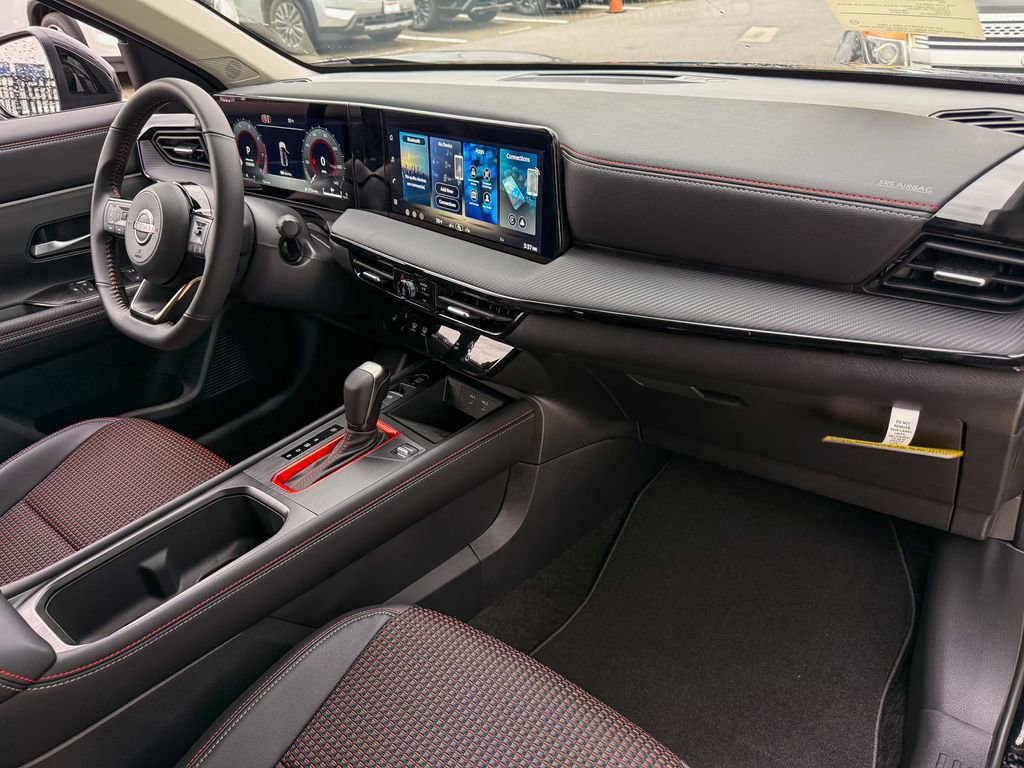 New 2026 Nissan Kicks SR image 9