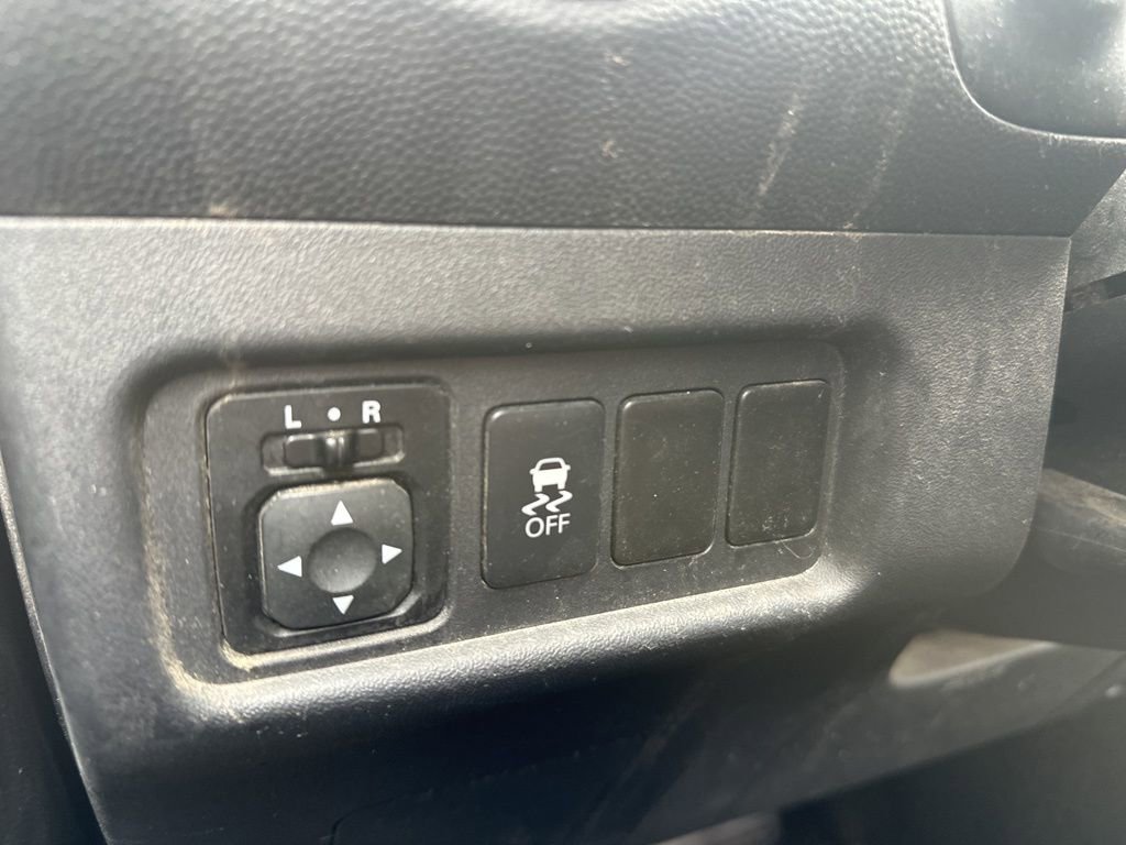 Used 2017 Mitsubishi Mirage G4 ES FWD image 17