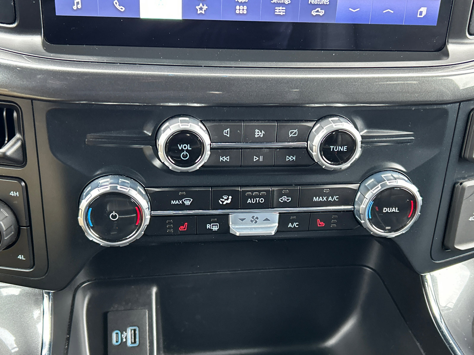 Used 2023 Ford F150 XLT w/ Equipment Group 302A High image 18