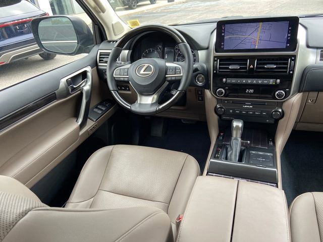 Certified 2023 Lexus GX 460 Premium w/ Premium Package AWD/4WD image 13