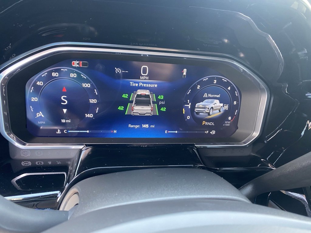 New 2026 Chevrolet Silverado 1500 LT image 18