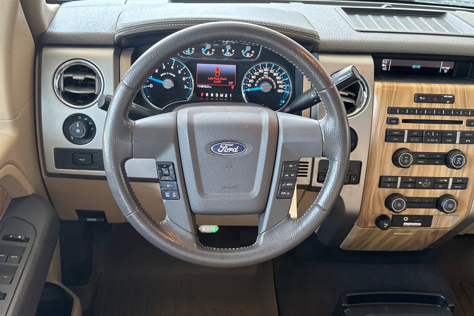 Used 2011 Ford F150 Lariat w/ Lariat Chrome Pkg RWD image 14