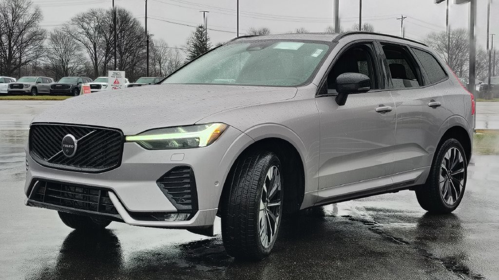 New 2026 Volvo XC60 B5 Plus w/ Climate Package AWD/4WD image 6