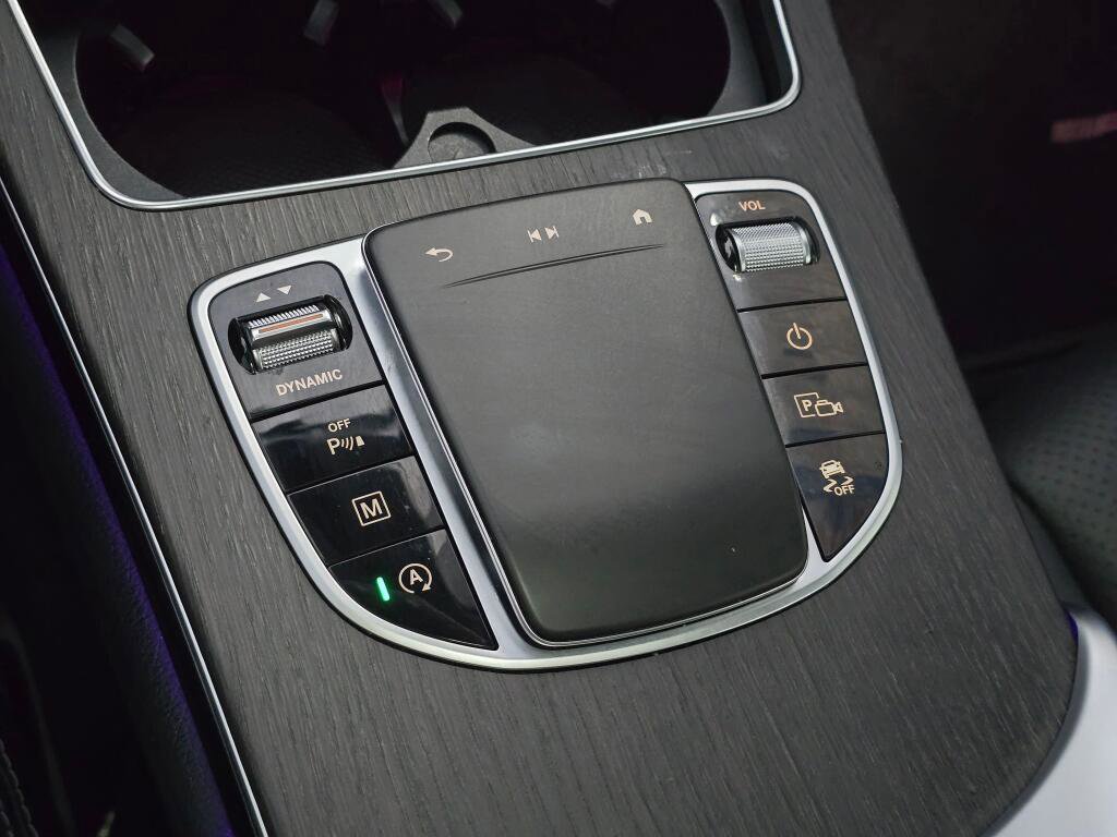 Used 2022 Mercedes-Benz GLC 300 4MATIC image 38