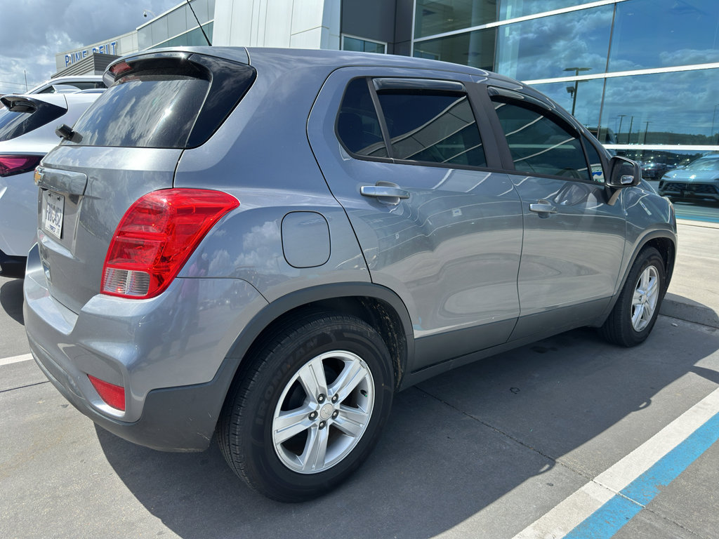 Used 2020 Chevrolet Trax LS w/ Tint and Cruise Package image 3