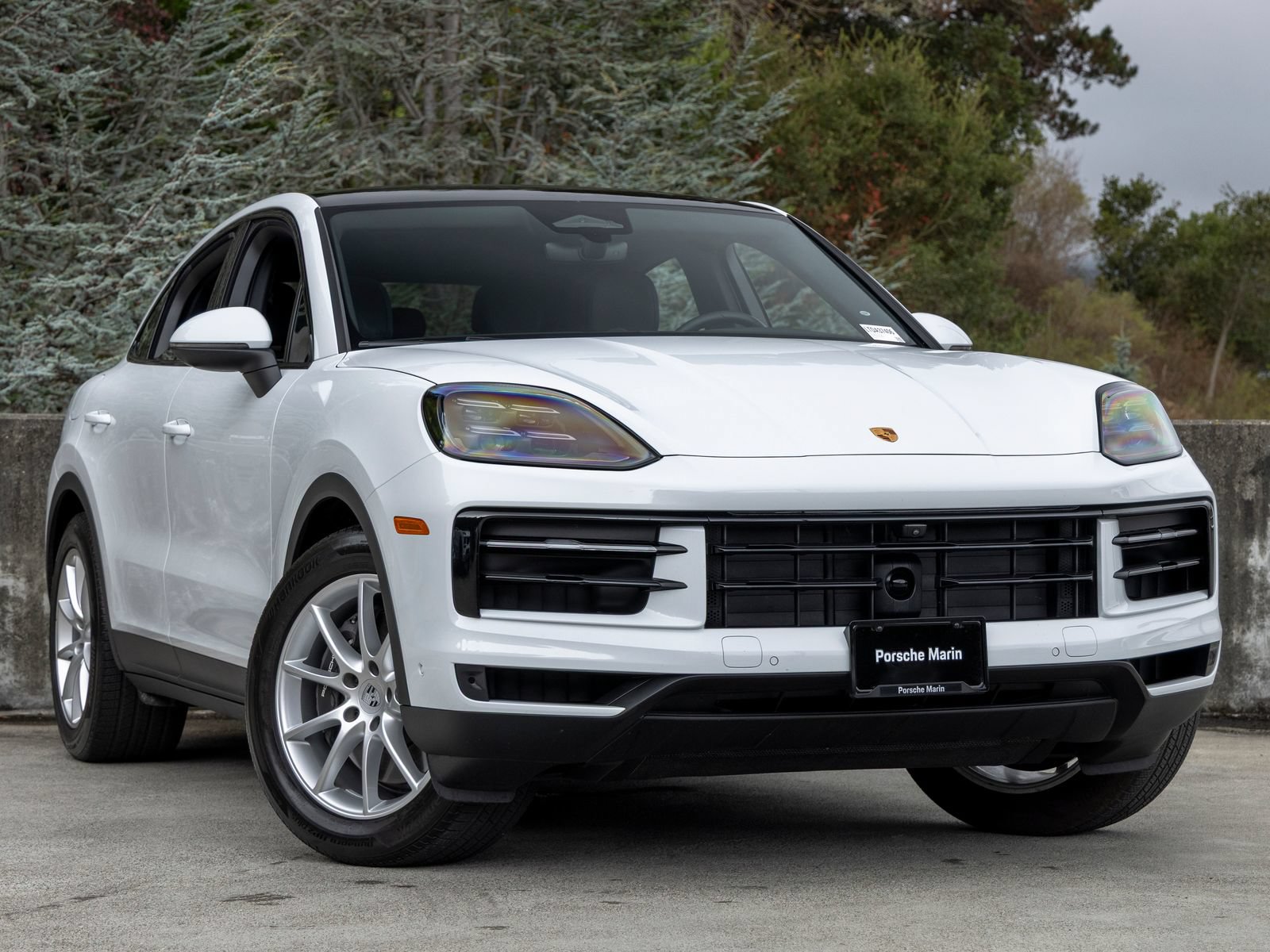 Certified 2026 Porsche Cayenne Coupe AWD/4WD image 6