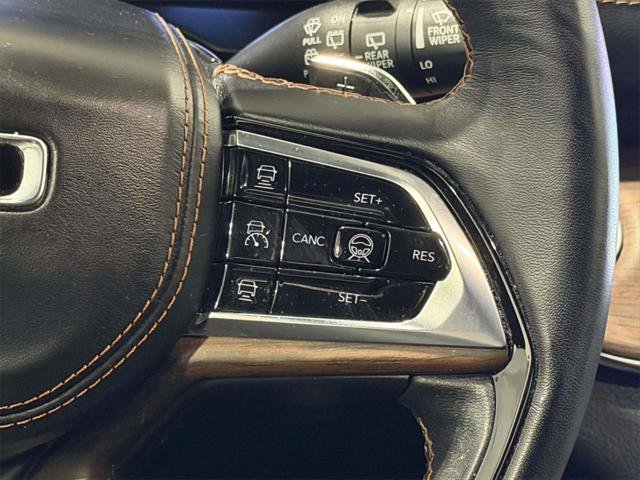 Certified 2024 Jeep Grand Cherokee Summit w/ Luxury Tech Group V image 21