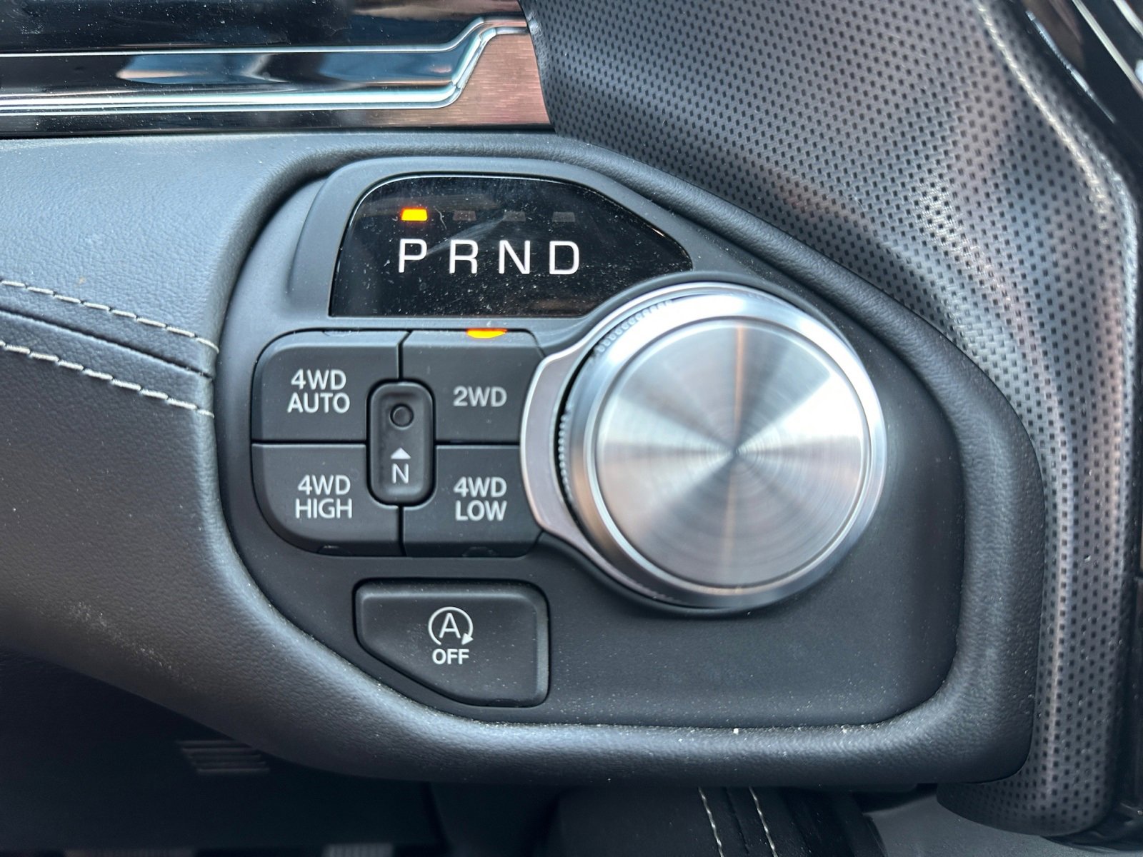 New 2025 RAM 1500 Limited image 29
