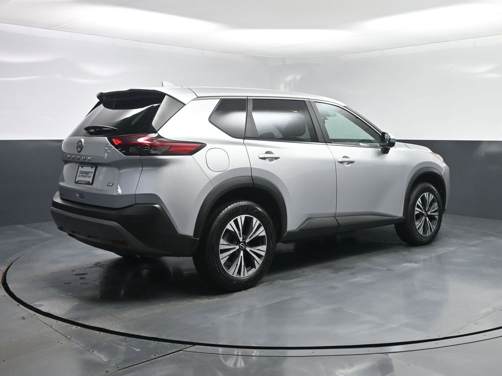Used 2023 Nissan Rogue SV image 27