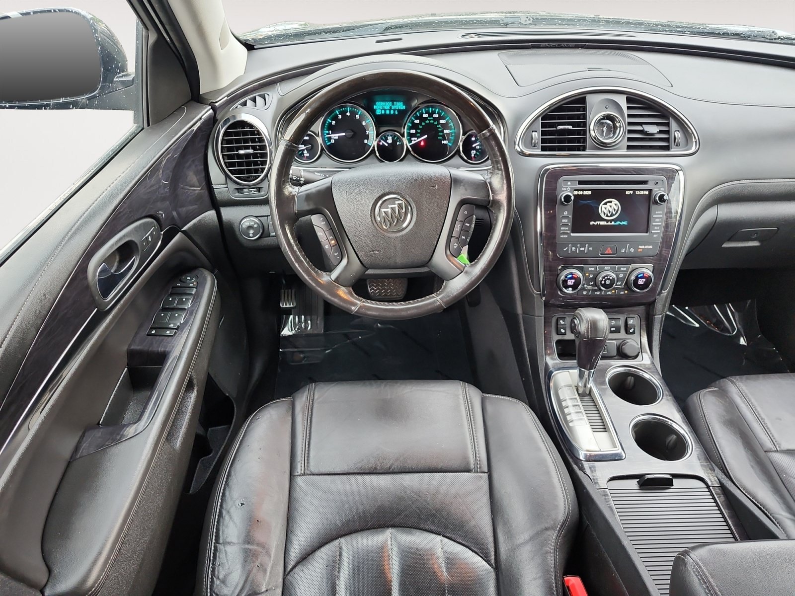 Used 2017 Buick Enclave Leather AWD/4WD image 10