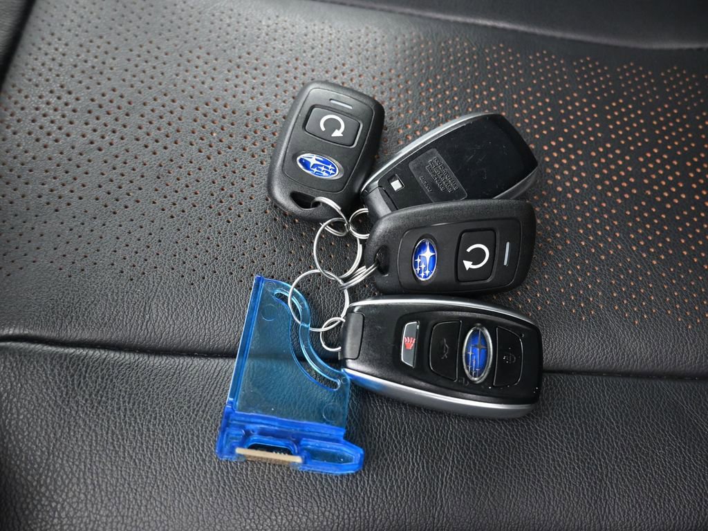 Used 2024 Subaru Crosstrek 2.5i Limited w/ Crosstrek Mirror Package image 48