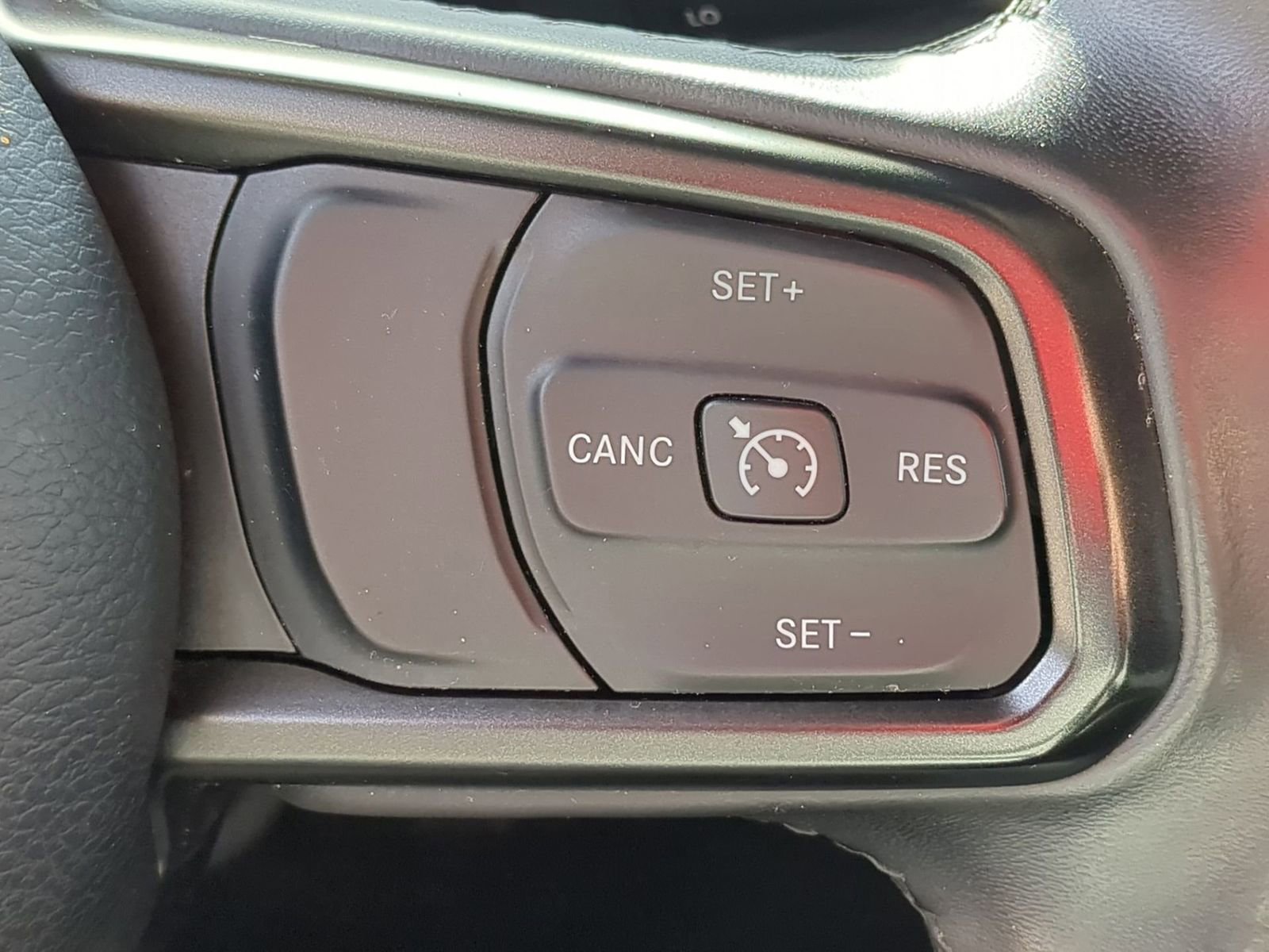 Used 2018 Jeep Wrangler Unlimited Sport S image 28