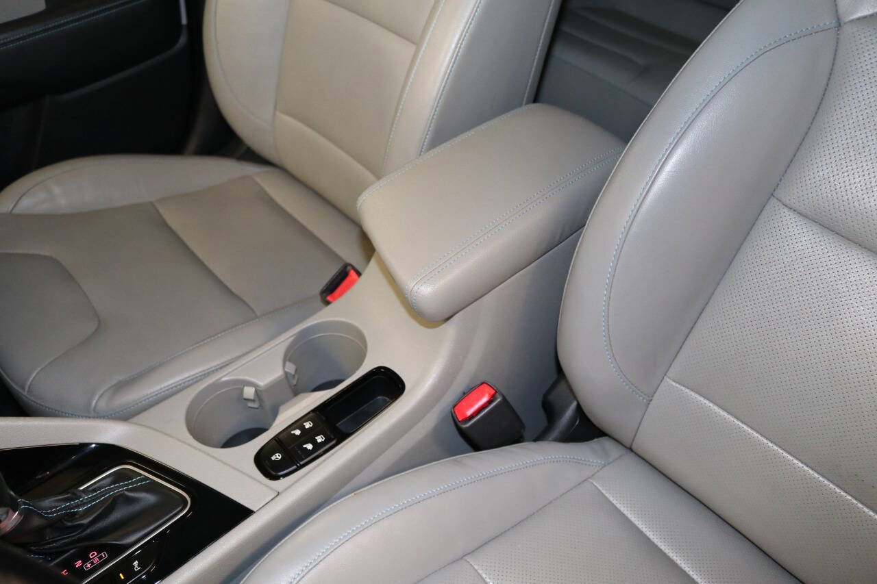 Used 2018 Kia Niro EX Premium image 64