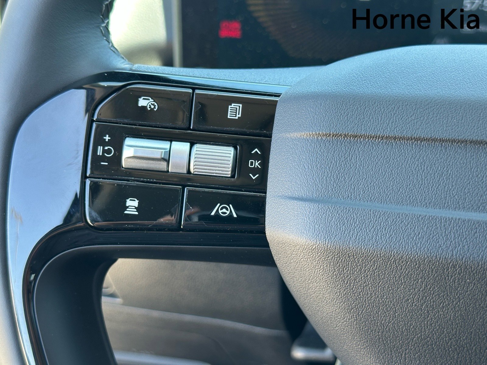 New 2026 Kia Sorento S FWD image 14