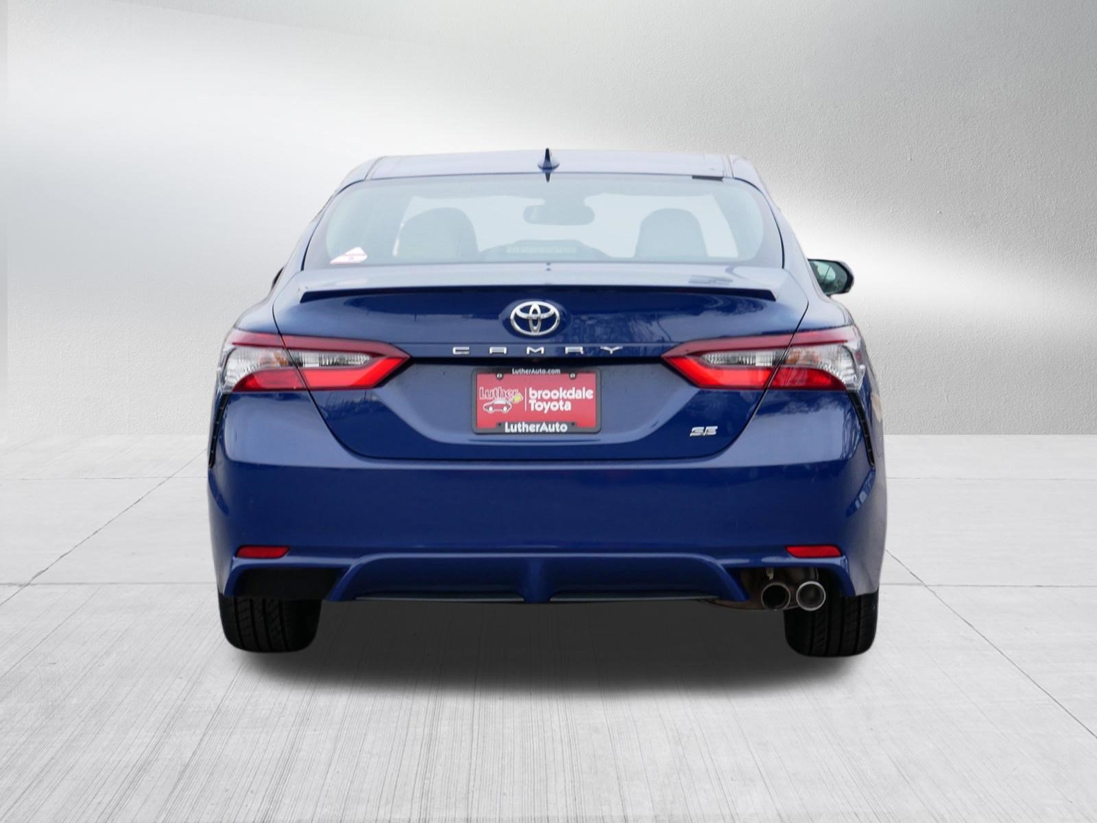 Certified 2024 Toyota Camry SE w/ Convenience Package image 6