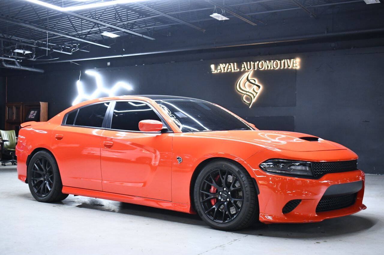 Used 2016 Dodge Charger SRT Hellcat w/ Harman/Kardon Audio Group RWD image 2