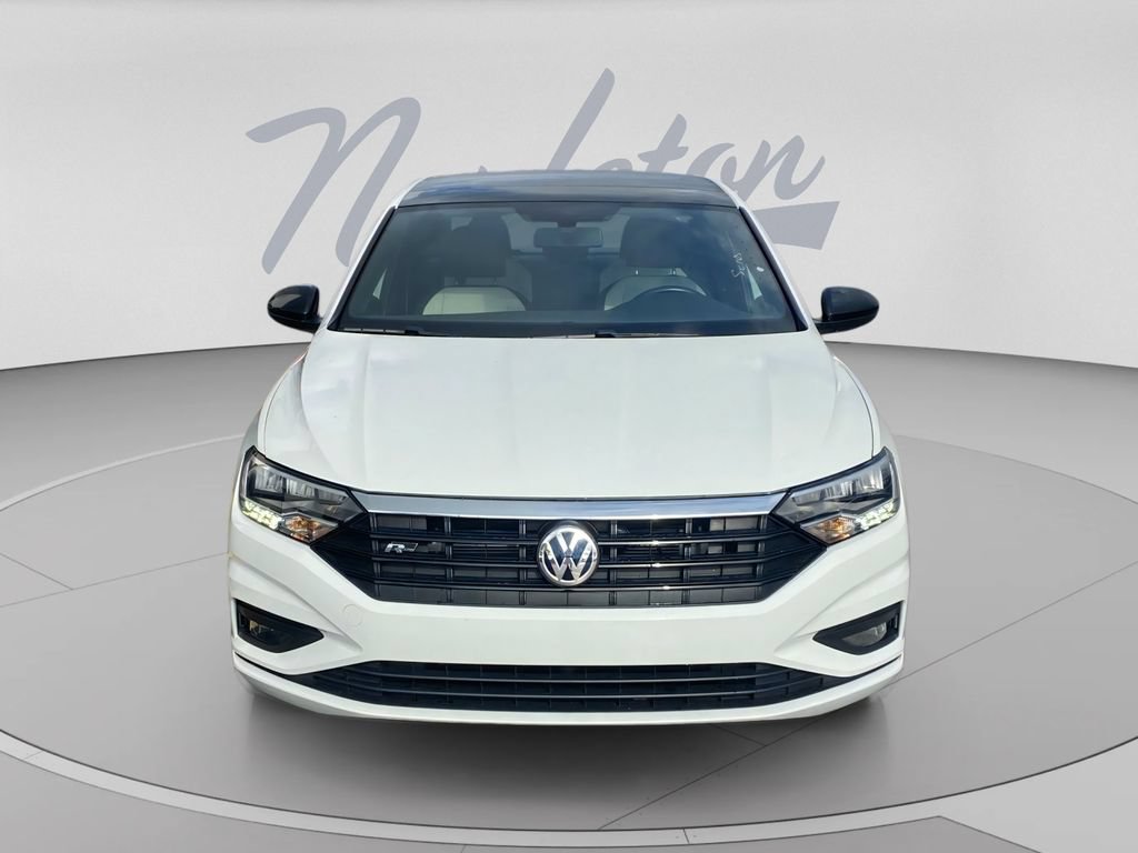 Used 2021 Volkswagen Jetta R-Line w/ R-Line Cold Weather Package FWD image 3