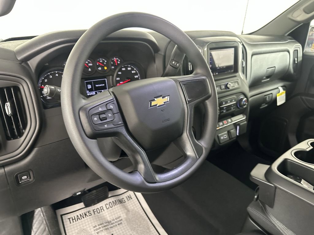 New 2026 Chevrolet Silverado 1500 Custom AWD/4WD image 11