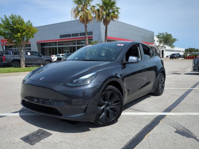 Used 2025 Tesla Model Y Long Range