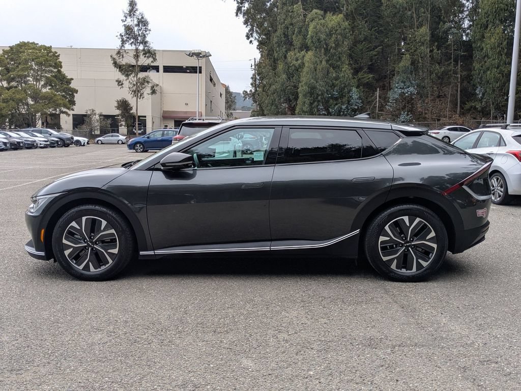 Used 2024 Kia EV6 Light RWD image 8
