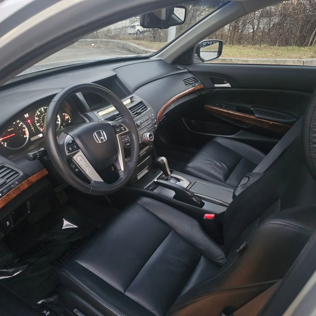 Used 2012 Honda Accord EX-L image 16