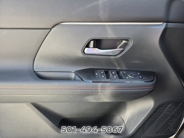 Certified 2026 Nissan Kicks SR FWD image 24
