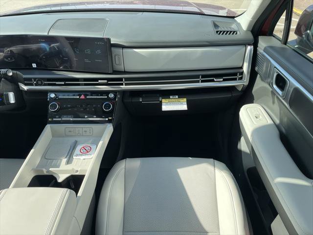 New 2025 Hyundai Santa Fe SEL image 16