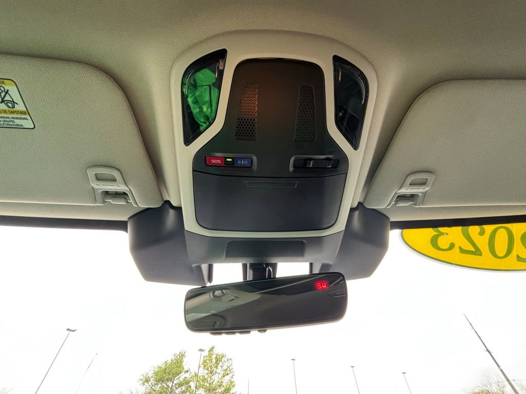 Used 2023 Subaru Outback Limited image 36