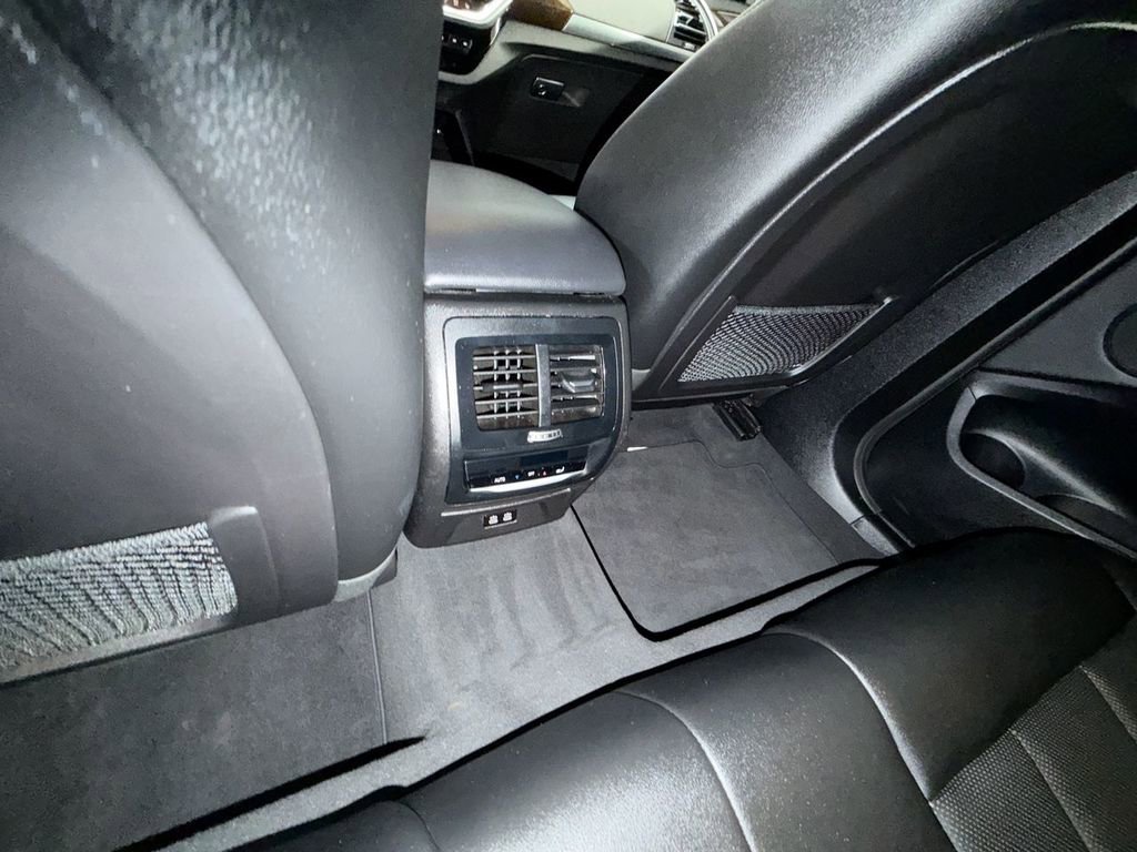 Used 2024 BMW X3 sDrive30i w/ Convenience Package RWD image 22