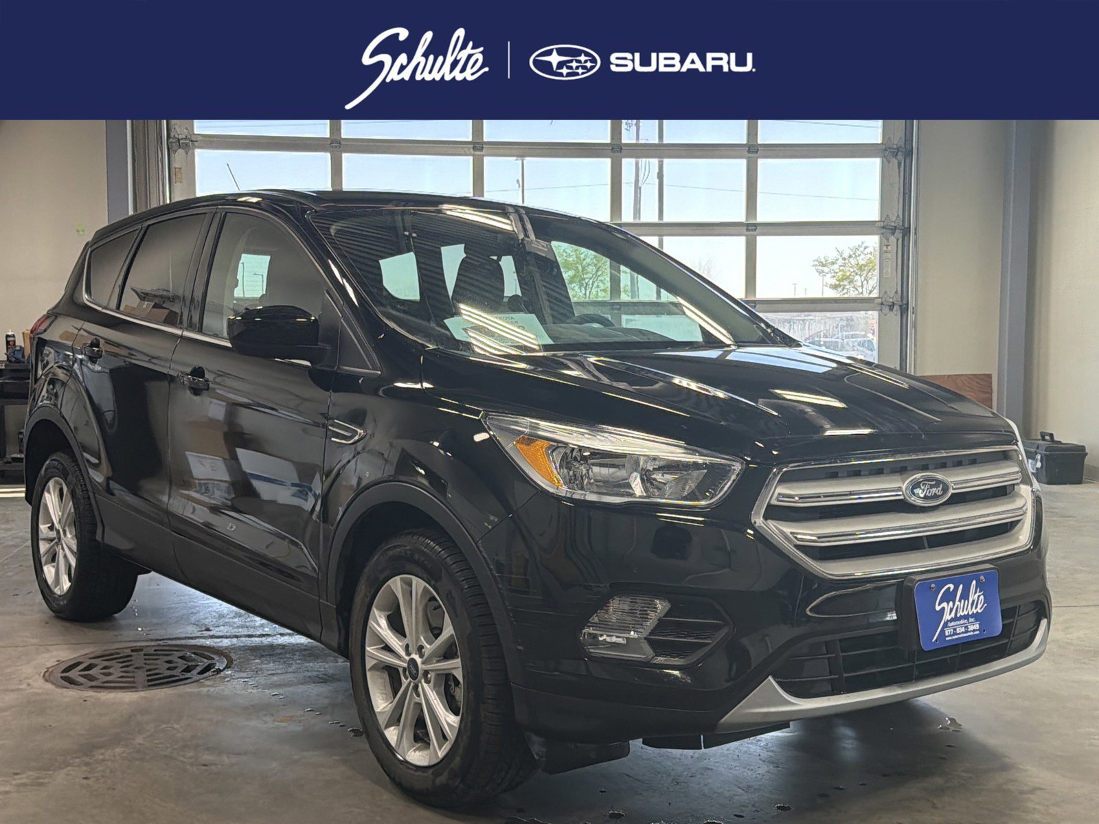 Used 2019 Ford Escape SE AWD/4WD image 1