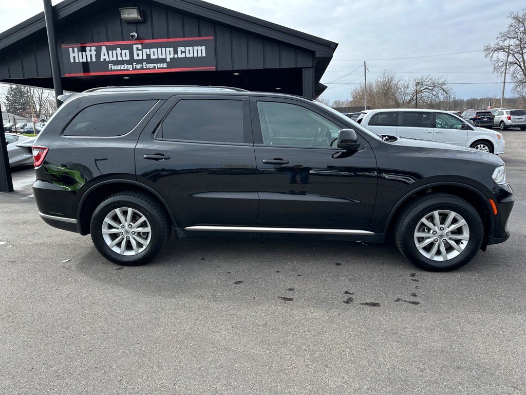 Used 2022 Dodge Durango SXT w/ Trailer Tow Group IV image 2