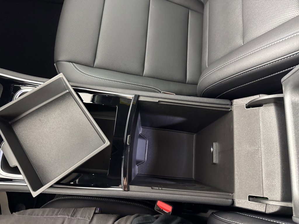 New 2025 Chevrolet Traverse LT w/ Enhanced Driving Package image 24