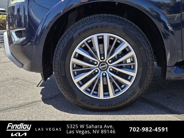 Used 2022 Nissan Armada SL w/ Captain's Chairs Package AWD/4WD image 10