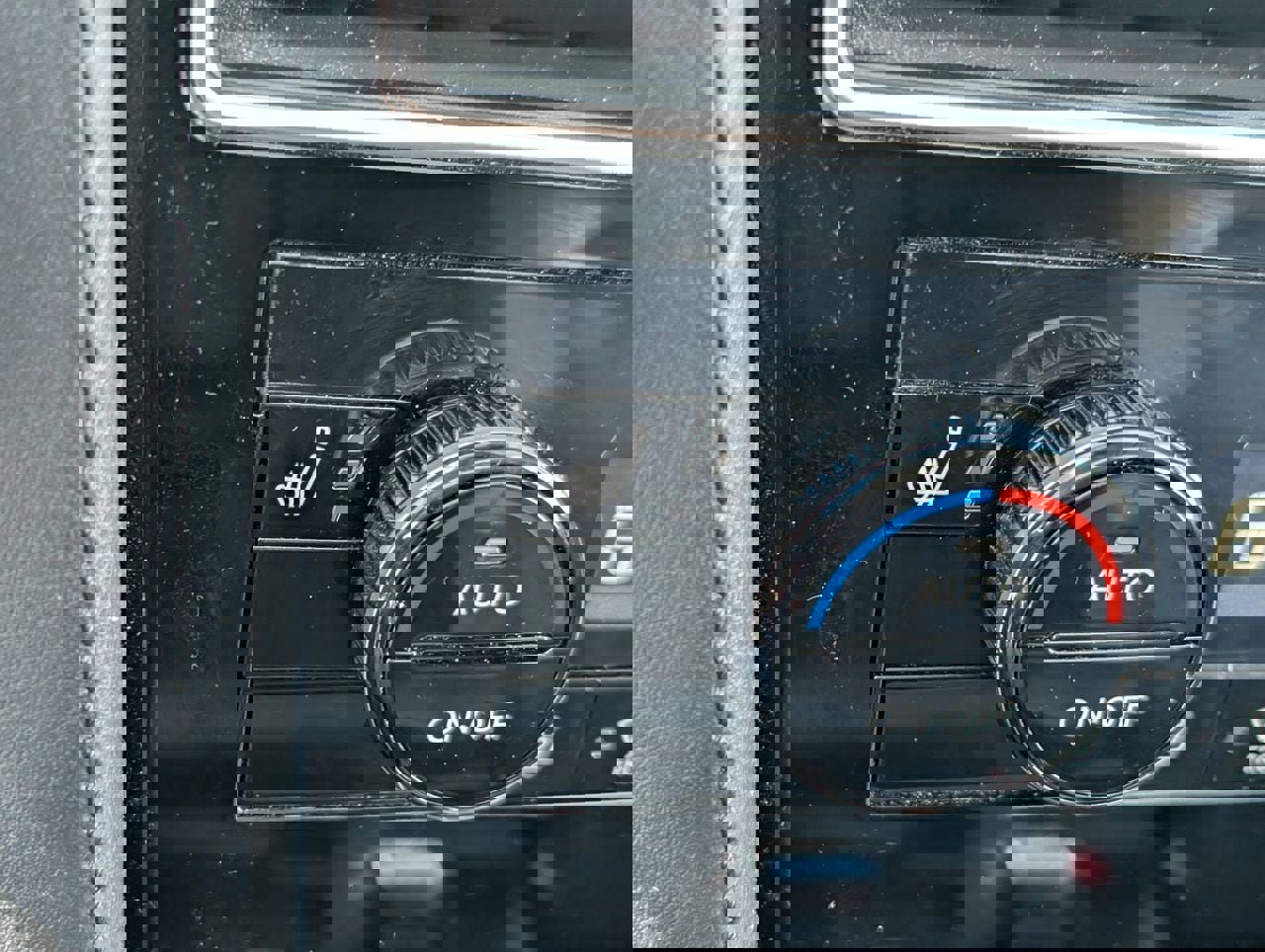 Certified 2022 Nissan Armada SL image 17