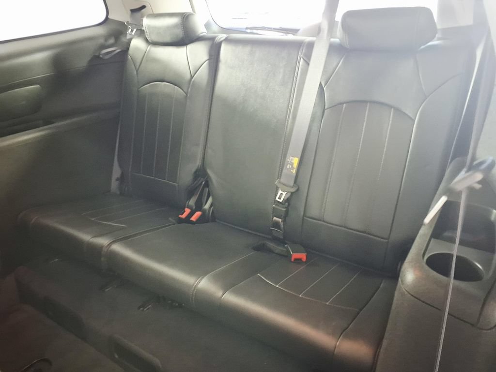 Used 2014 Buick Enclave Premium FWD image 11