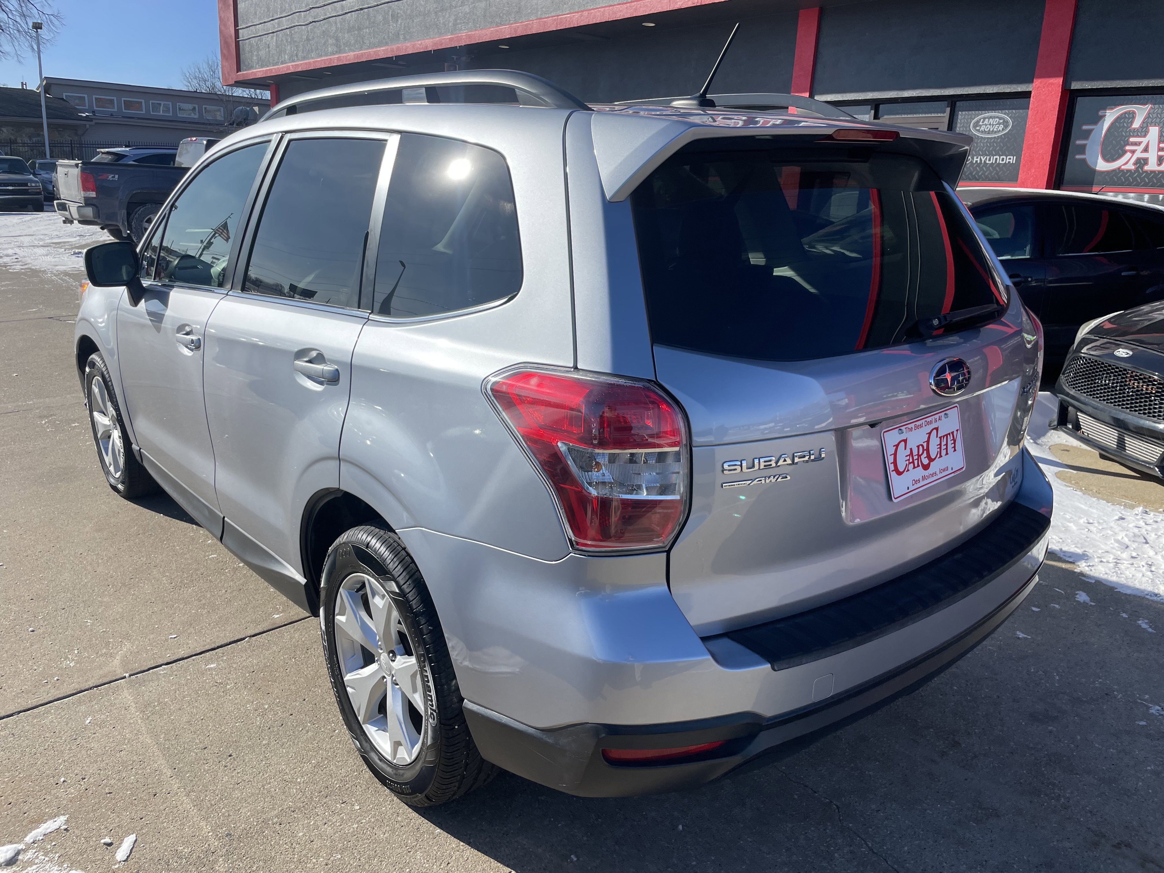 Used 2015 Subaru Forester 2.5i Limited image 3
