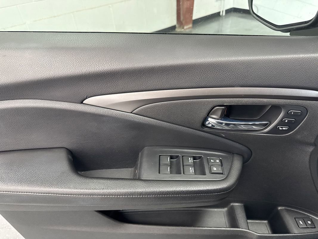 Used 2019 Honda Pilot EX-L image 10