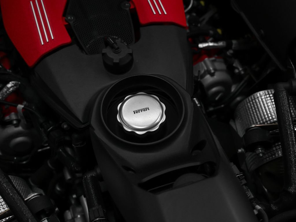 Certified 2018 Ferrari 488 GTB RWD image 40